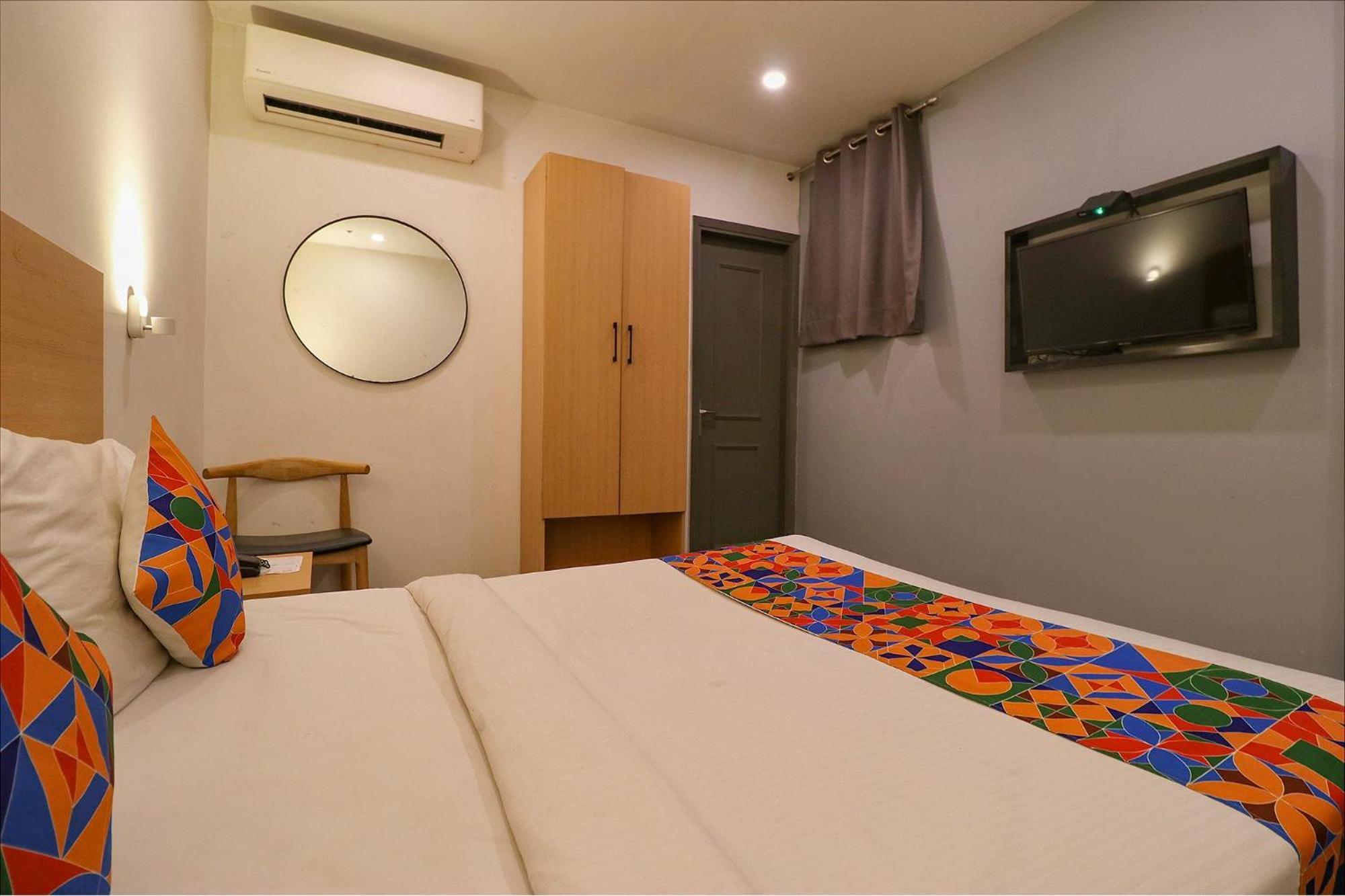 Fabhotel La Serene Punjabi Bagh Yeni Delhi Dış mekan fotoğraf